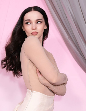 photos Dove Cameron 