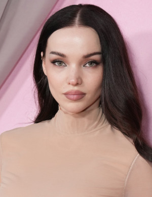 photos Dove Cameron 