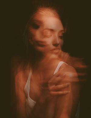 photos Bella Podaras