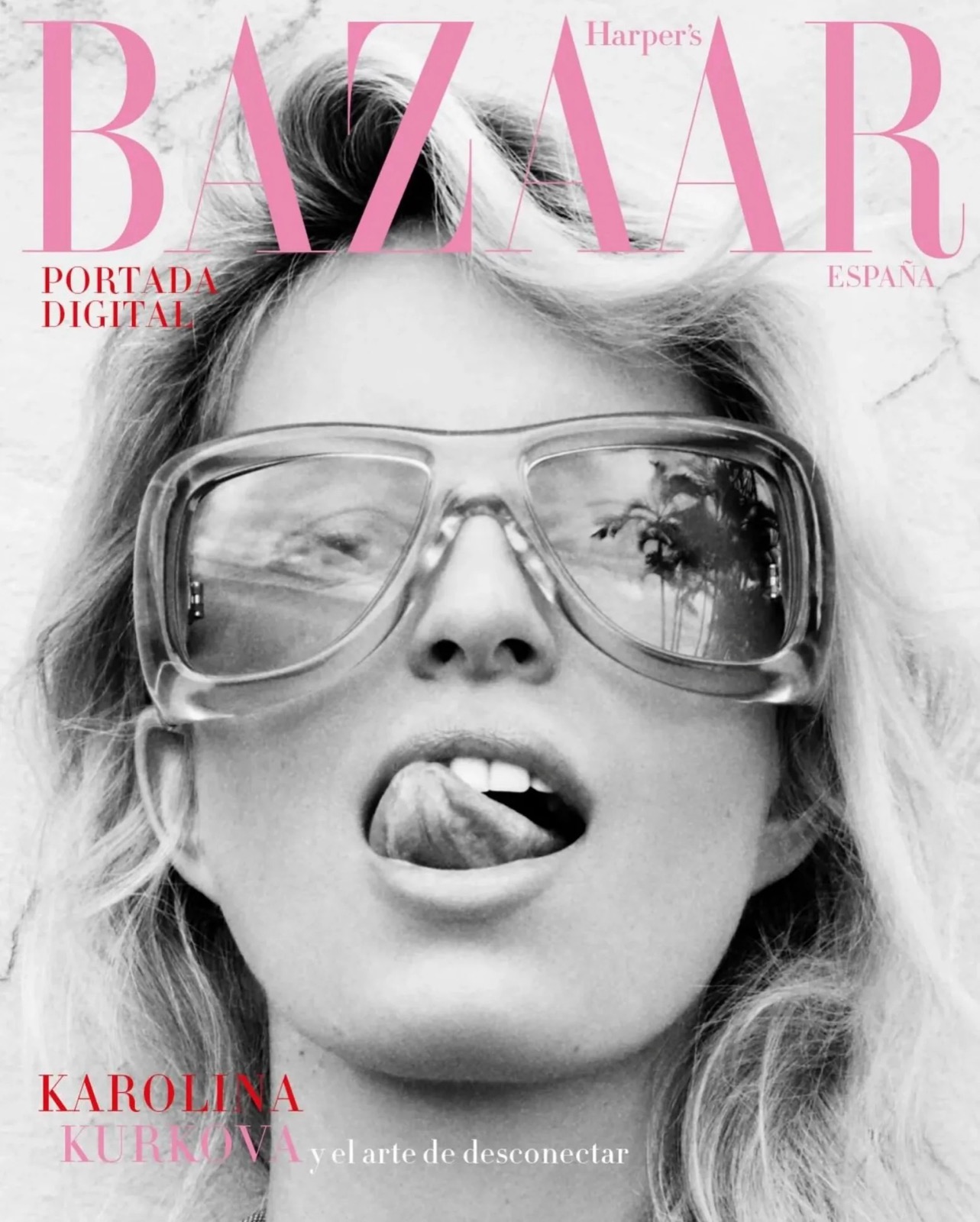 Karolina Kurkova s’offre une échappée chic et fait grimacer la tranquillité