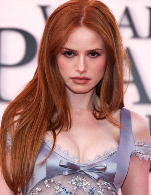 photos Madelaine Petsch