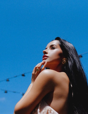 photos Becky G