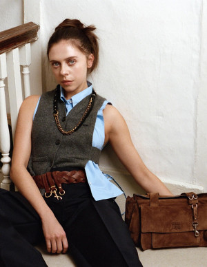 photos Bel Powley