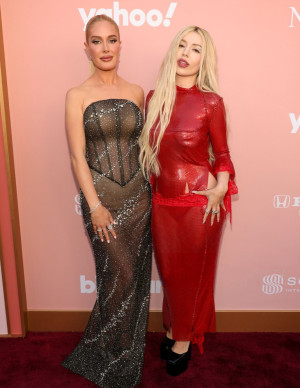 photos Ava Max