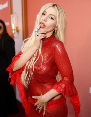 photos Ava Max