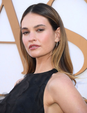 photos Lily James
