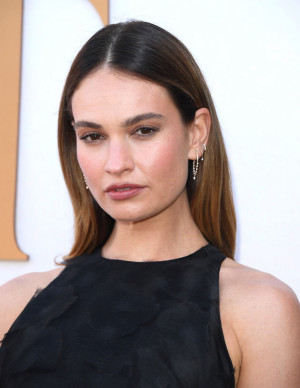 photos Lily James