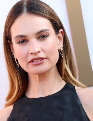 photos Lily James