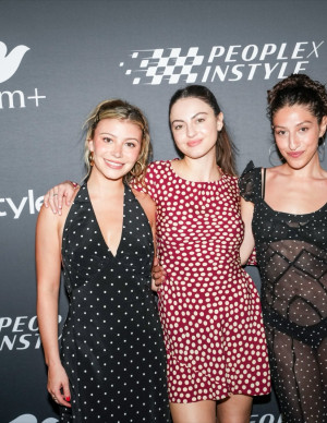 photos Genevieve Hannelius