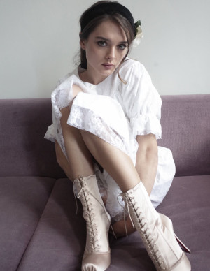 photos Charlotte Lawrence