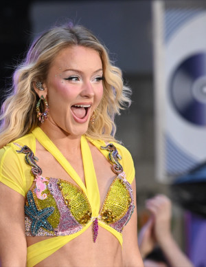 photos Zara Larsson