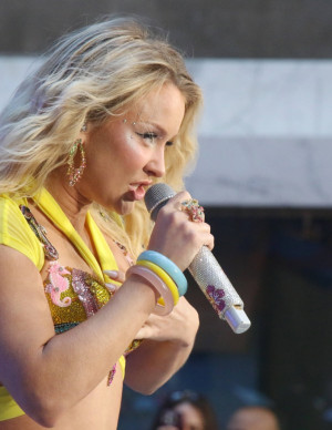 photos Zara Larsson