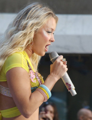 photos Zara Larsson