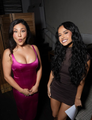 photos Becky G