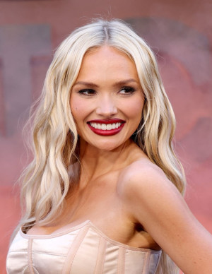 photos Natalie Alyn Lind