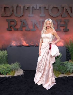 photos Natalie Alyn Lind