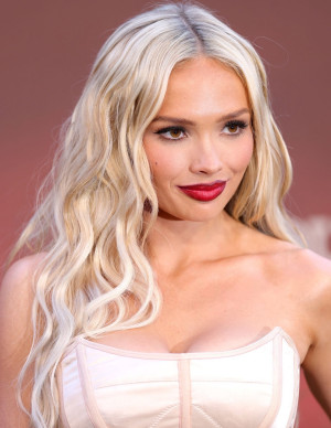 photos Natalie Alyn Lind