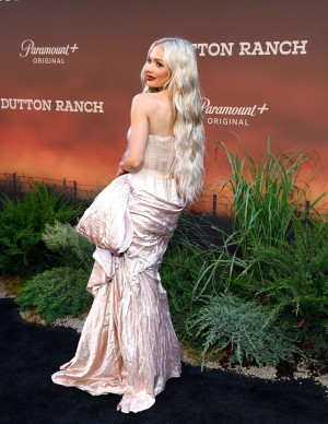 photos Natalie Alyn Lind