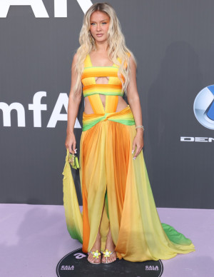 photos Zara Larsson