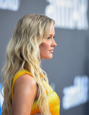 photos Zara Larsson