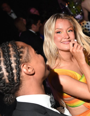 photos Zara Larsson
