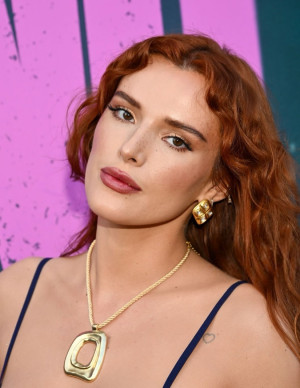 photos Bella Thorne