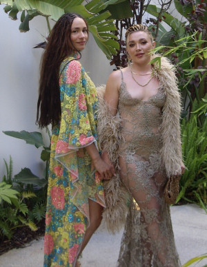 photos Florence Pugh