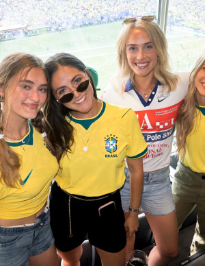 photos Lizzy Greene