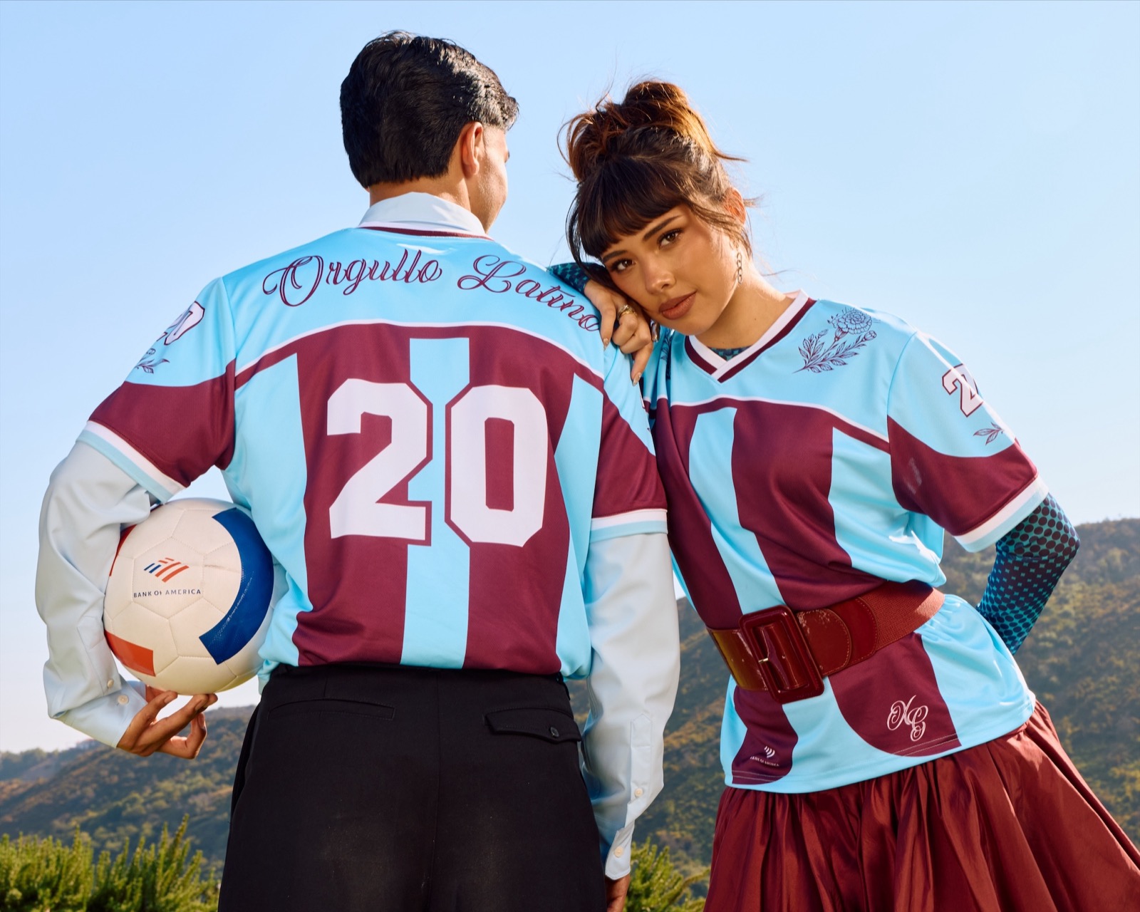 Xochitl Gomez joue les créatrices foot pour Complex et Bank of America