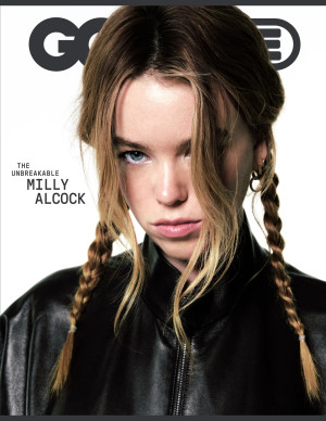 Milly Alcock en couverture GQ, tresses sages et veste en cuir