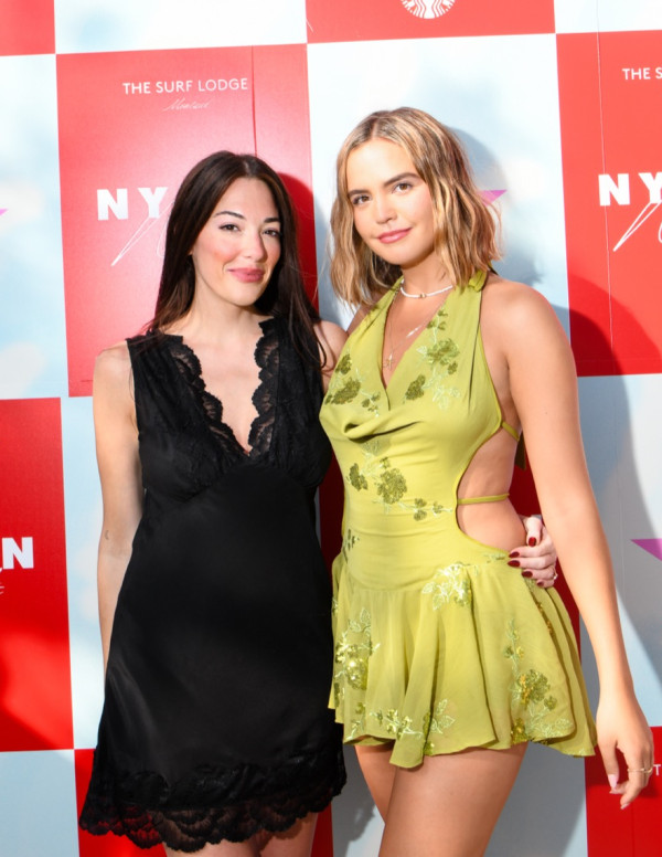 Bailee Madison en mini-robe verte à la fête NYLON du 4 Juillet