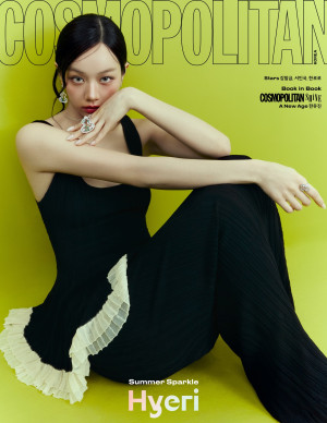 Hyeri joue la carte acidulée dans Cosmopolitan Korea, bijoux compris