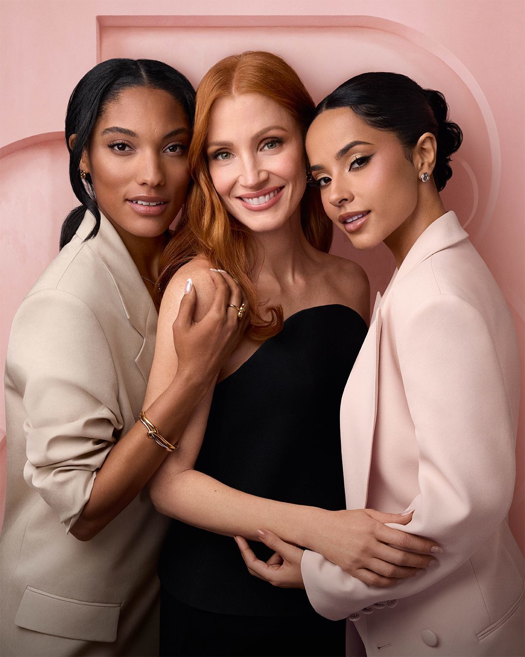 Becky G, Jessica Chastain et Tara Davis-Woodhall réunies pour la campagne BOSS