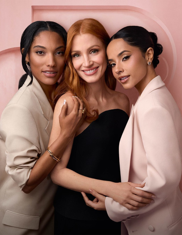 Becky G, Jessica Chastain et Tara Davis-Woodhall réunies pour la campagne BOSS