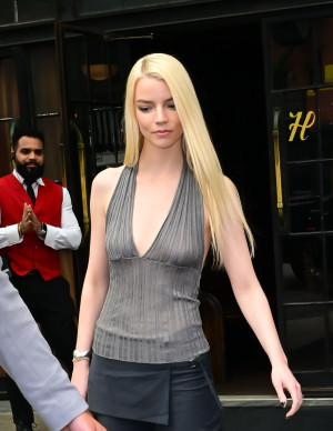 photos Anya Taylor-Joy