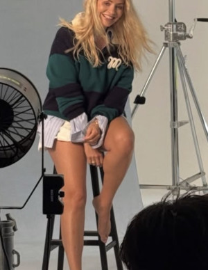 photos Holly Willoughby