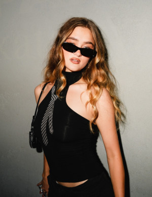 photos Lizzy Greene