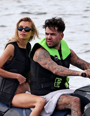 photos Stella Maxwell 