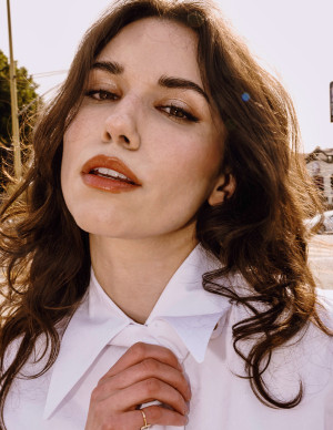 photos Grace Caroline Currey