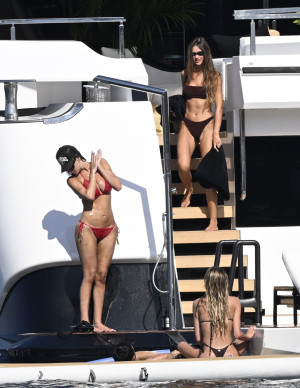 photos Anastasia Karanikolaou
