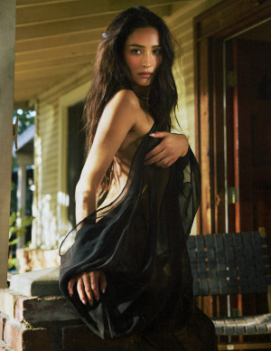 photos Shay Mitchell