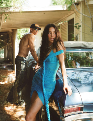 photos Shay Mitchell