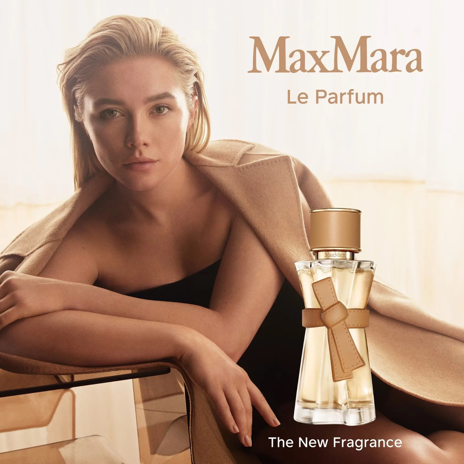 Florence Pugh pour Max Mara, body noir et décolleté ravageur