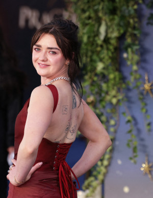 photos Maisie Williams 