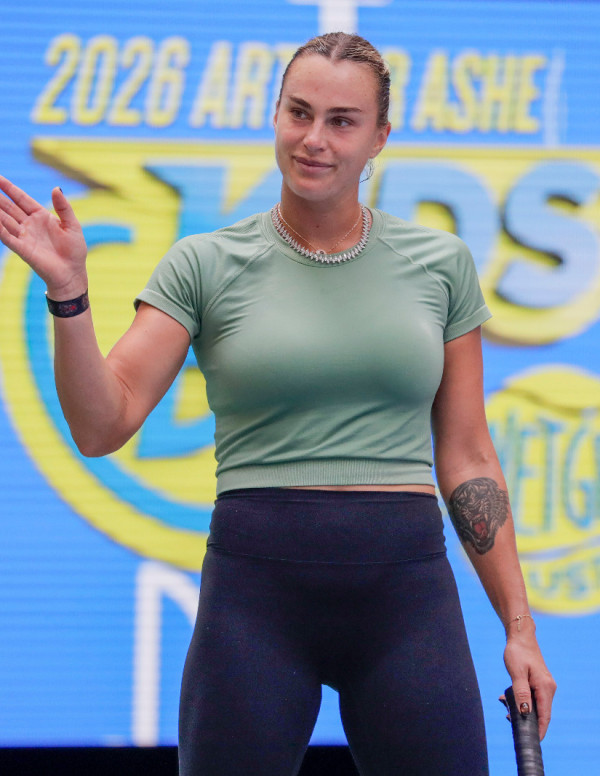 Aryna Sabalenka prépare New York avec un legging noir ultra-ajusté