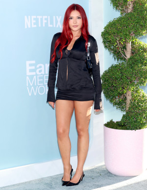 Atiana De La Hoya joue les élèves dissipées chez Netflix