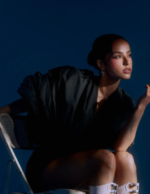 photos Becky G