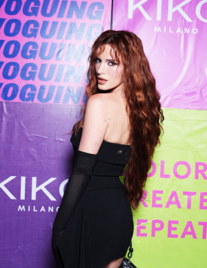 photos Bella Thorne