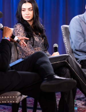 photos Charli XCX