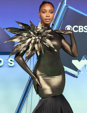 photos Normani Kordei